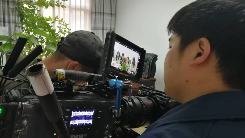 剧本杀式体验：万载县广告片拍摄公司构建沉浸式消费决策路径