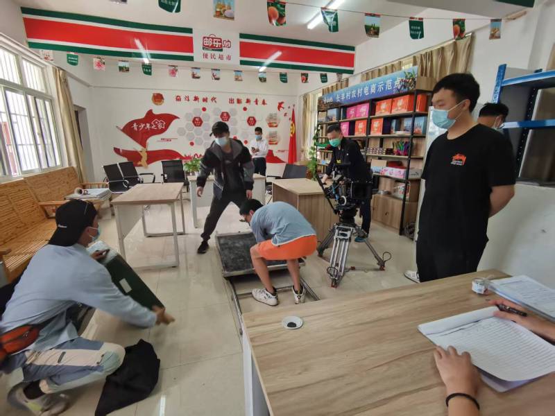 万载县广告片拍摄公司：极简主义践行者，少即是多的视觉哲学